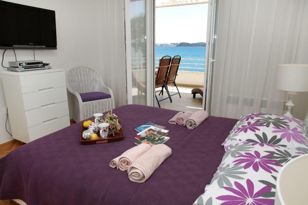 Gem Of The Sea Luxury Beach Apartment With Brand New Heating Infinity Pool Трогір Екстер'єр фото
